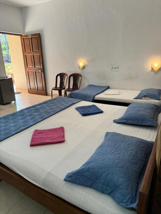 Villa Sol Beach Resort Baga Buitenkant foto